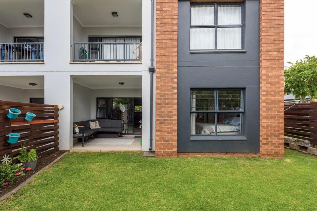 3 Bedroom Apartment / Flat for Sale in Linbro Park